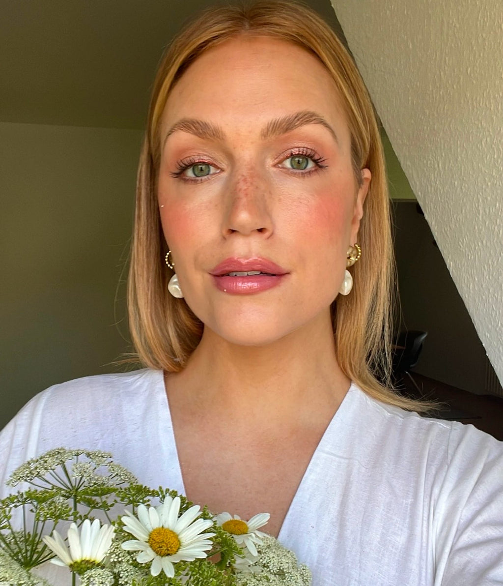 Compare Section Wedding Look 1