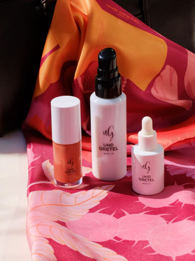 Limitiertes Set mit Signature-Tuch Summer Essentials Set