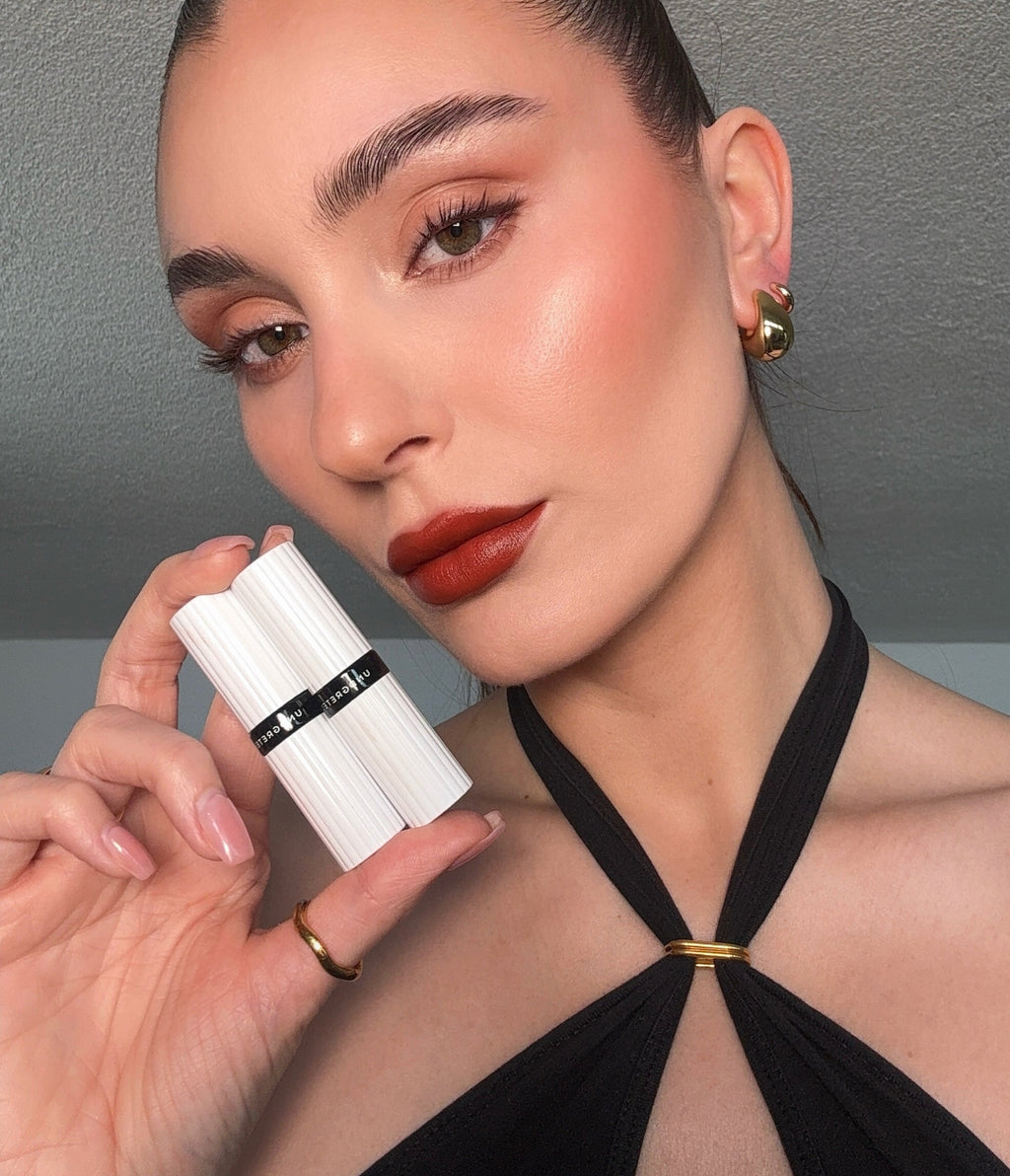TAGAROT Lipstick Community Look